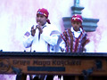 tn_Mayan Street Musician Family (7K)